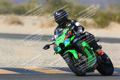 media/Jan-13-2024-SoCal Trackdays (Sat) [[9c032fe5aa]]/Turn 4 (135pm)/